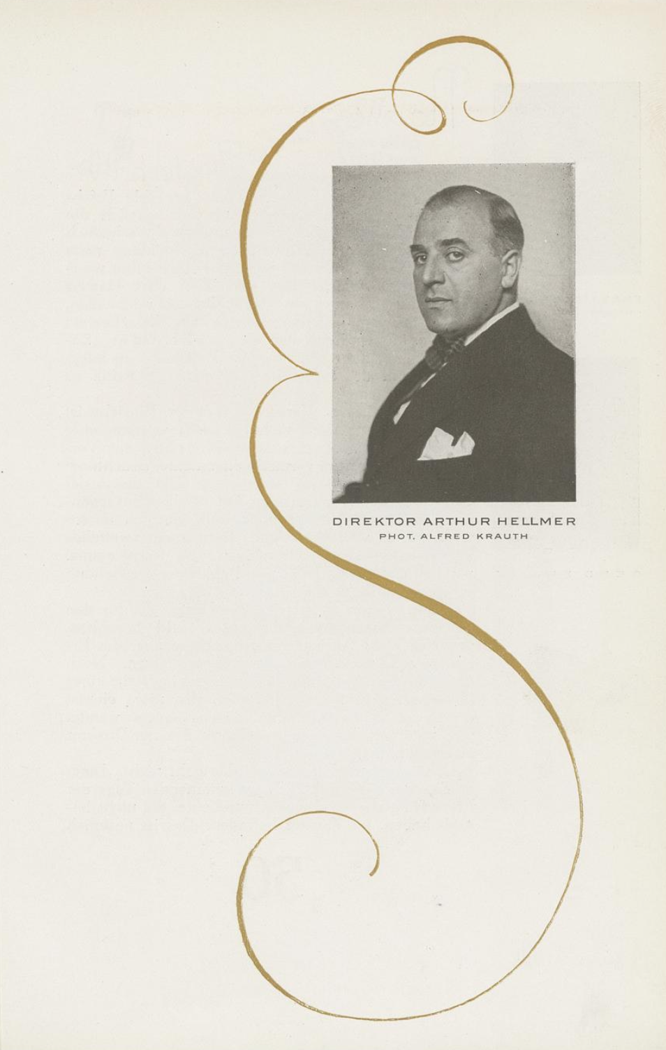Arthur Hellmer as Intendant, Hamburg 1946