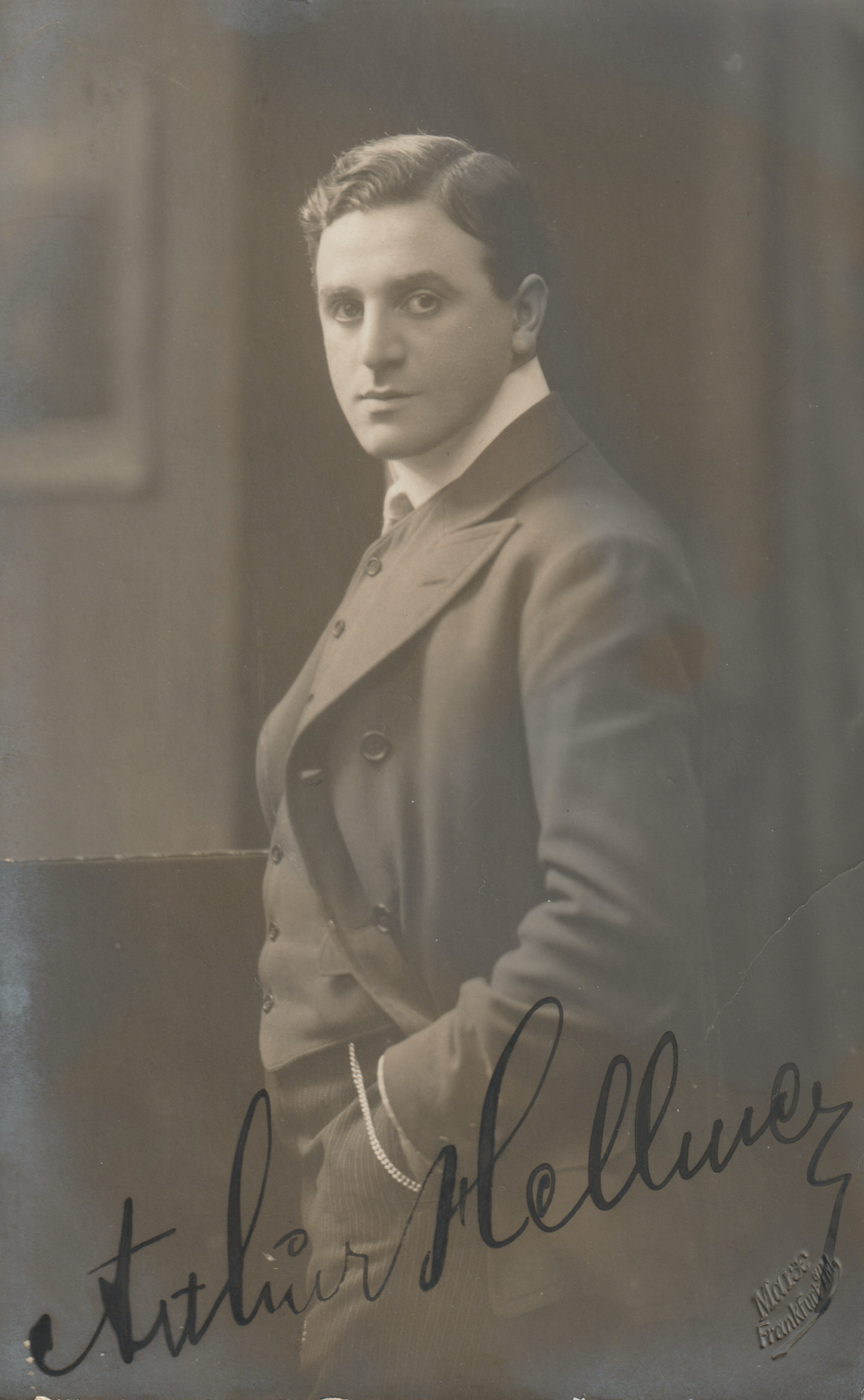 Arthur Hellmer — signed studio portrait in overcoat (Mainz, Frankfurt a/M)